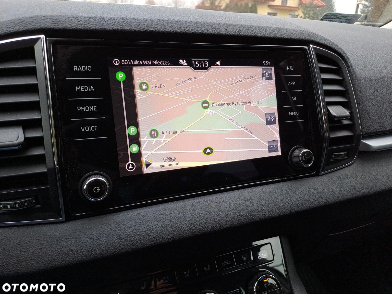 Skoda Karoq 1.5 TSI ACT 4x2 Style DSG - 23