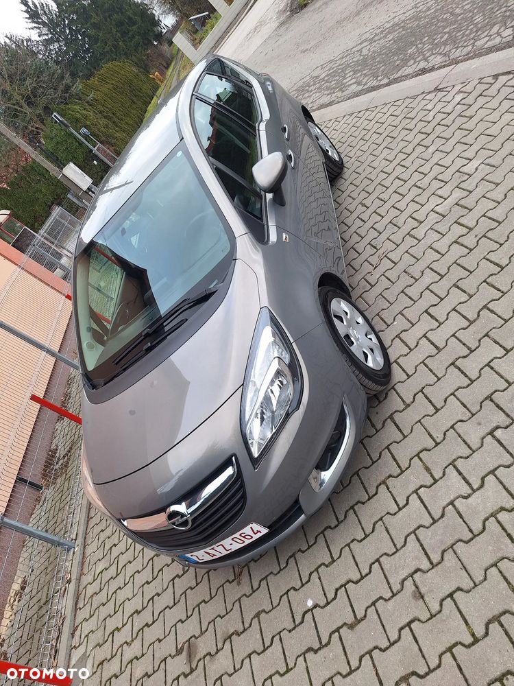 Opel Meriva - 10