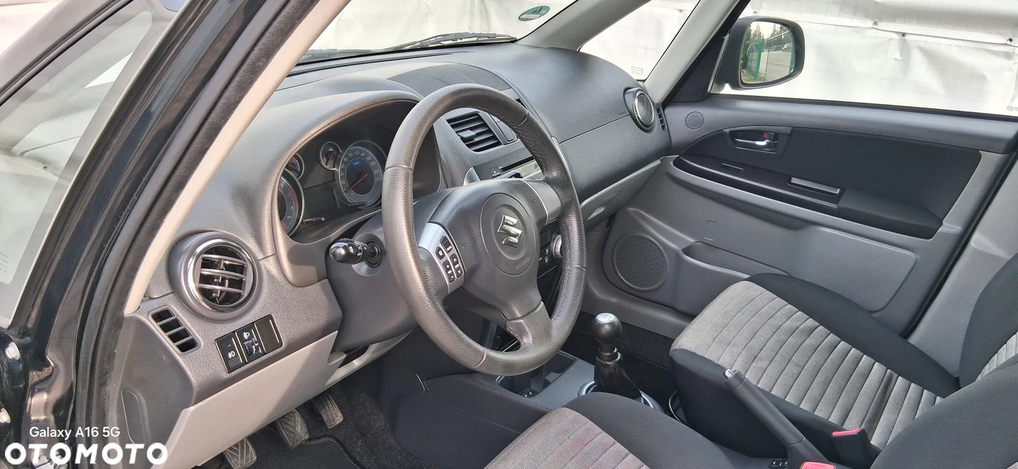 Suzuki SX4 1.6 VVT 4x4 Comfort - 9