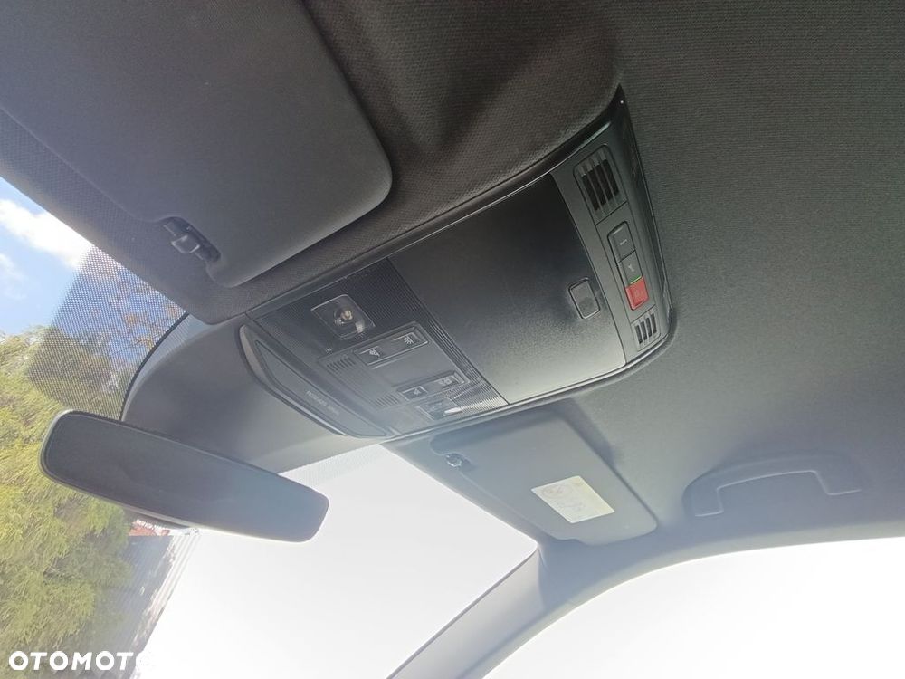 Skoda Kamiq 1.0 TSI Style DSG - 34