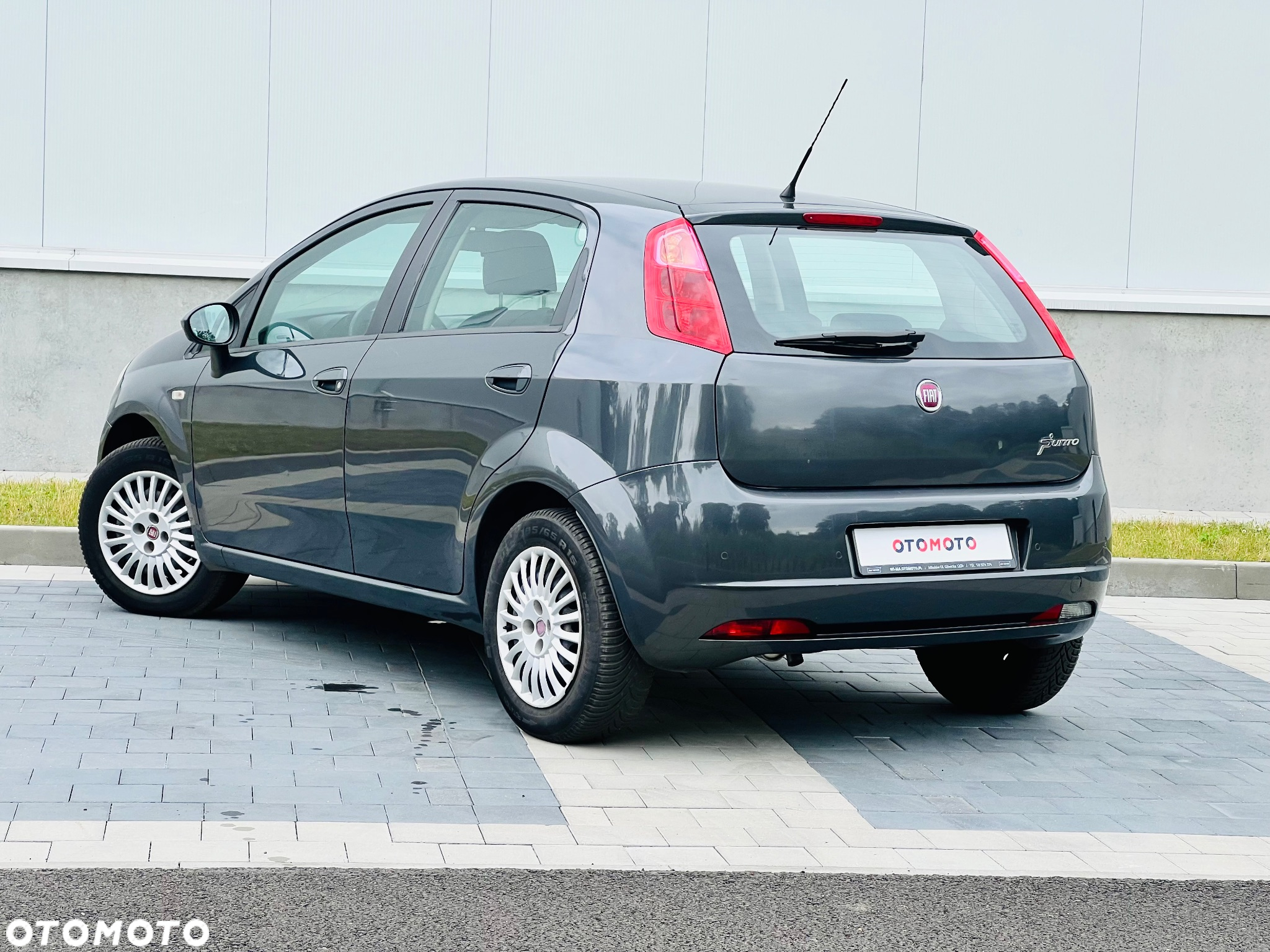Fiat Grande Punto 1.4 8V - 10
