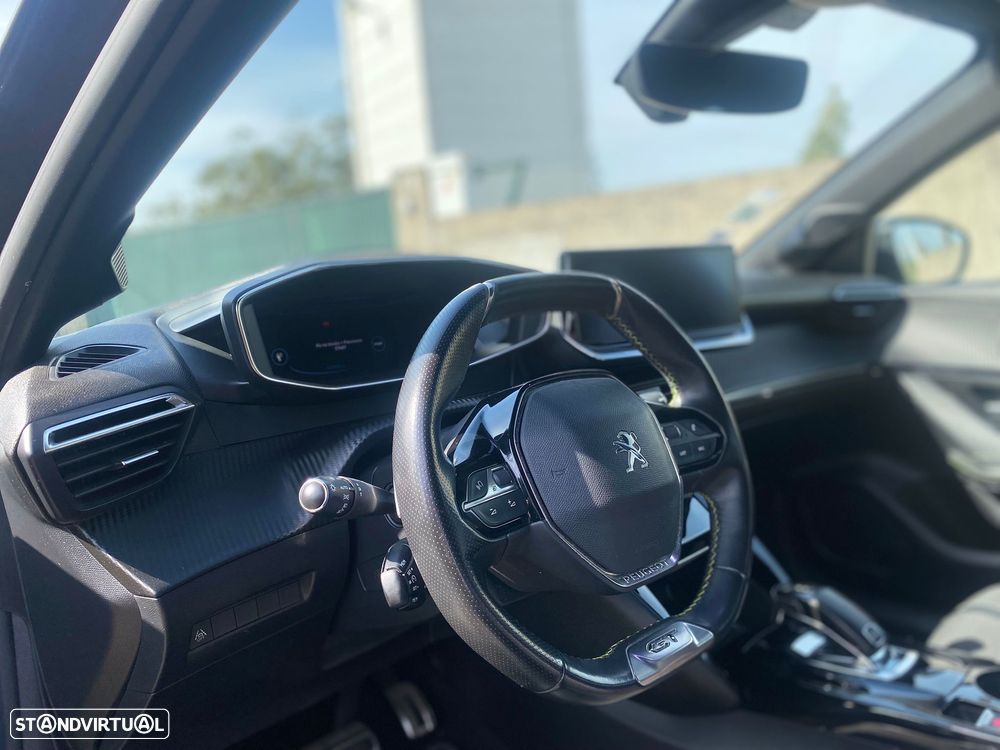 Peugeot 208 1.2 PureTech GT Line EAT8 - 11