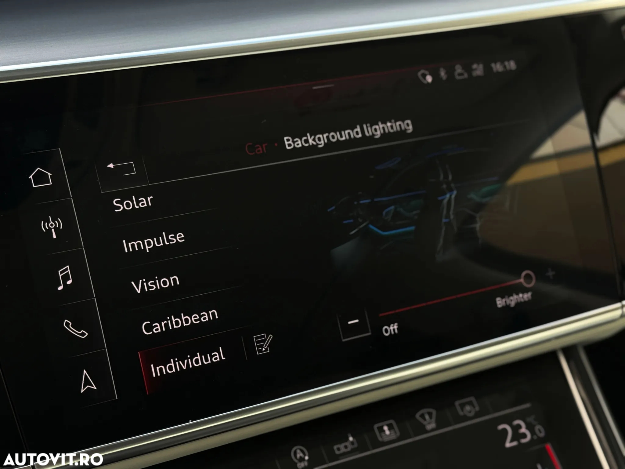 Audi A8 55 TFSI quattro Tiptronic MHEV - 27