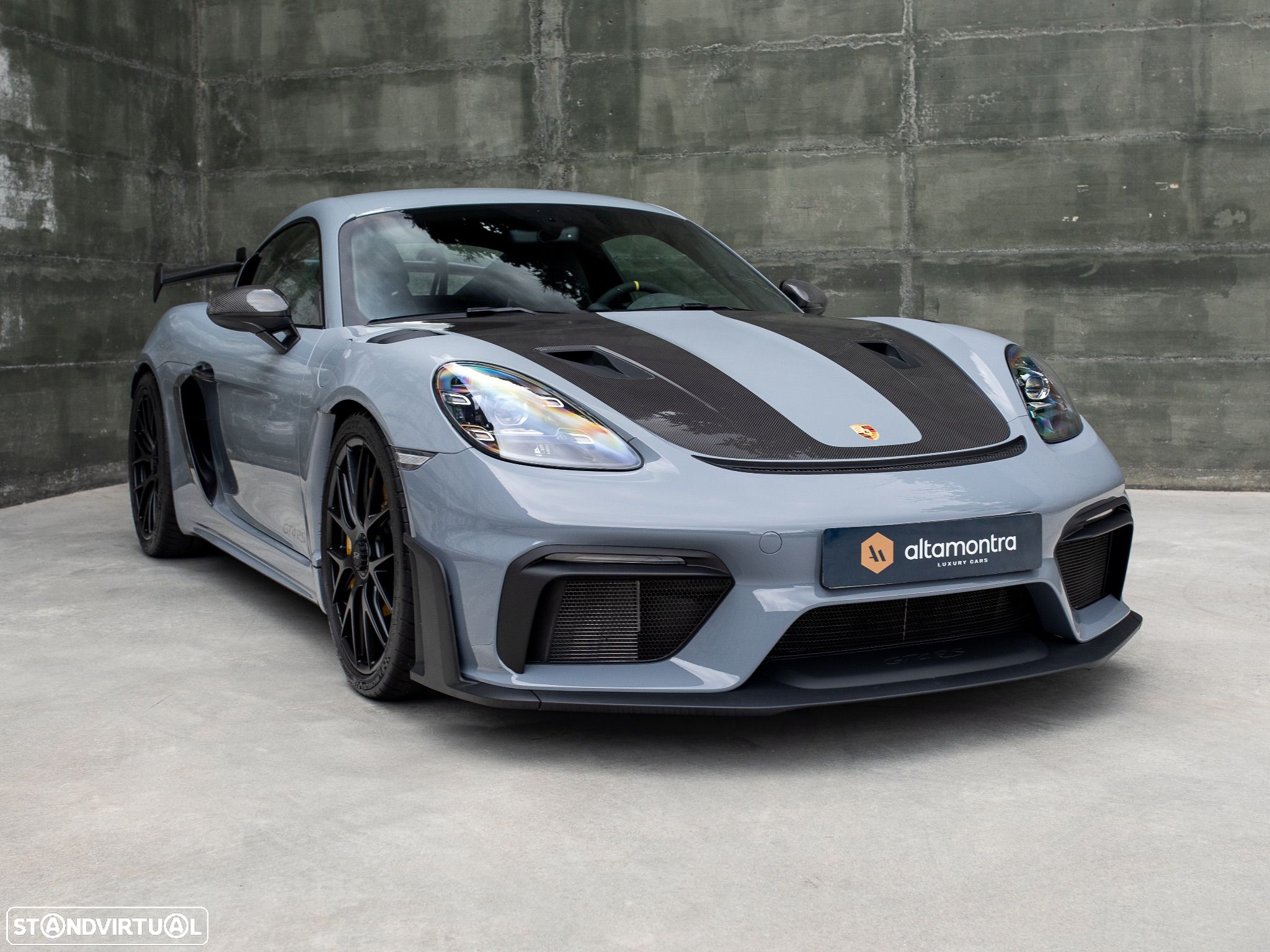 Porsche 718 Cayman GT4 RS - 1