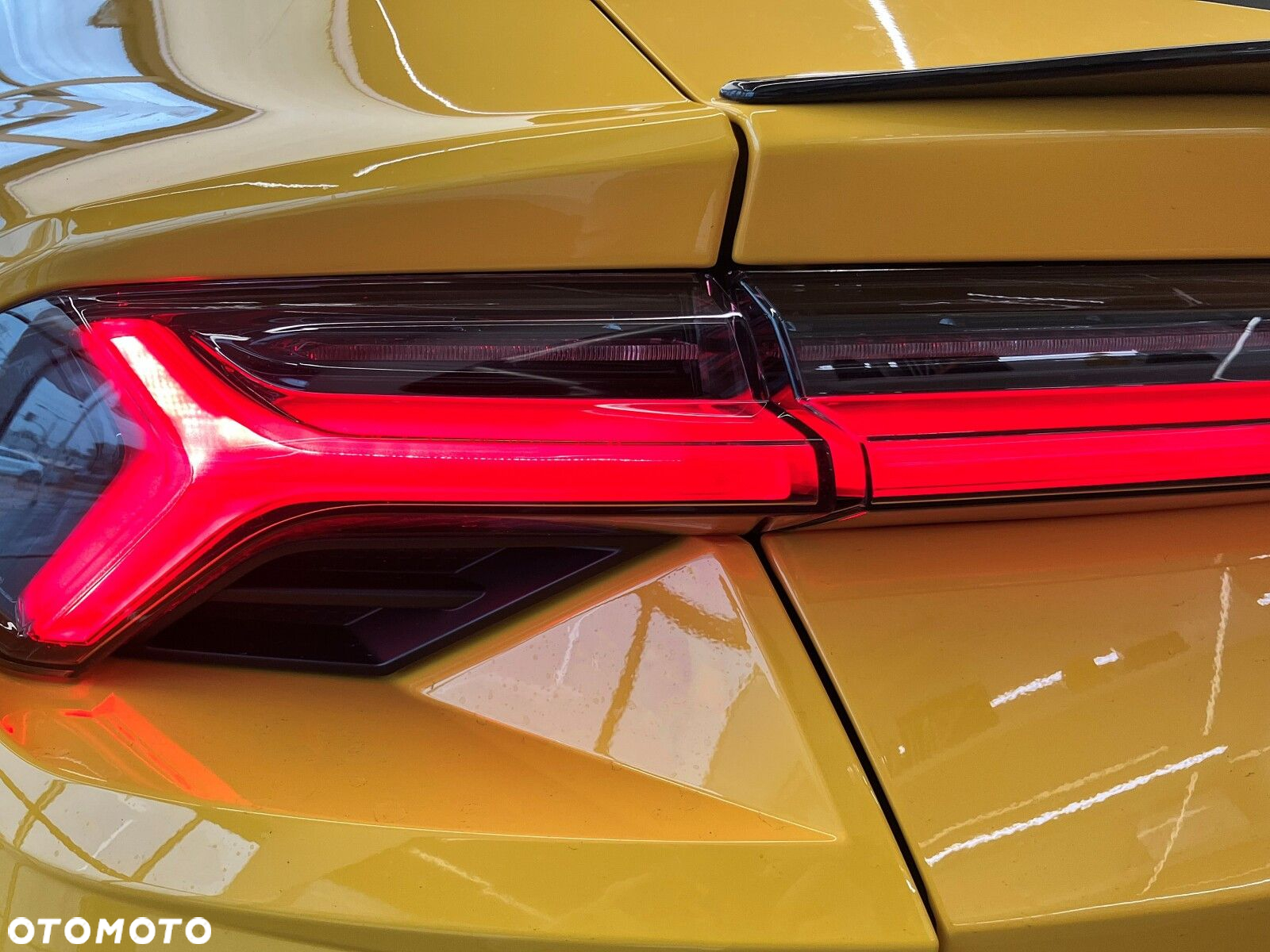 Lamborghini Urus - 31
