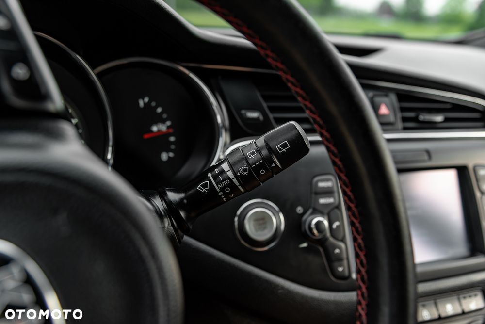 Kia Ceed 1.6 T-GDI GT - 32