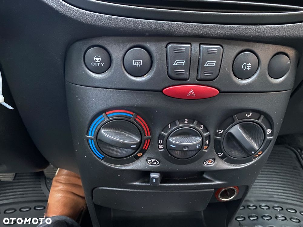 Fiat Punto - 13