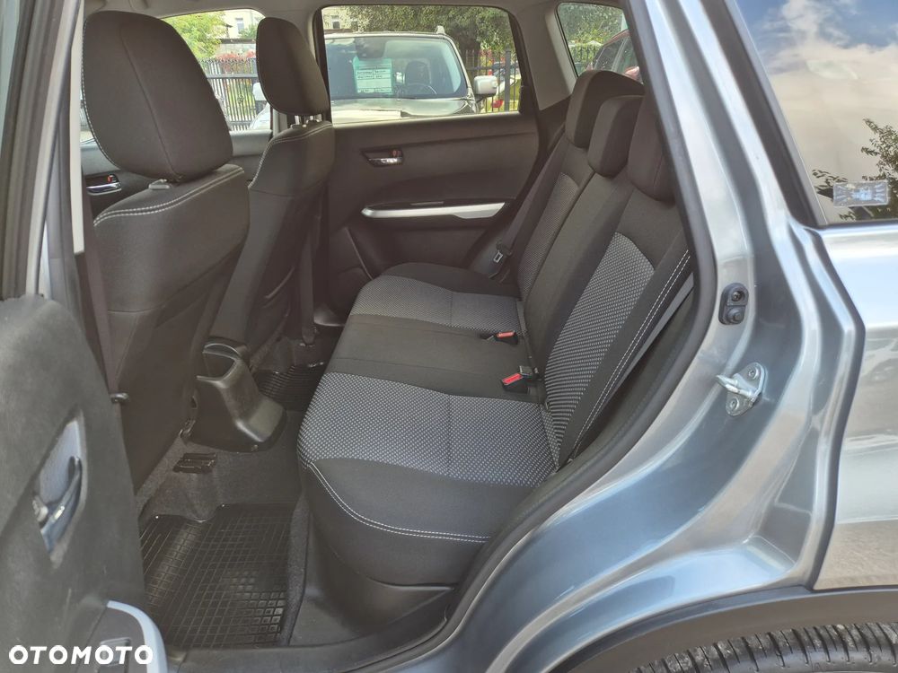 Suzuki Vitara 1.6 Premium 4WD - 14