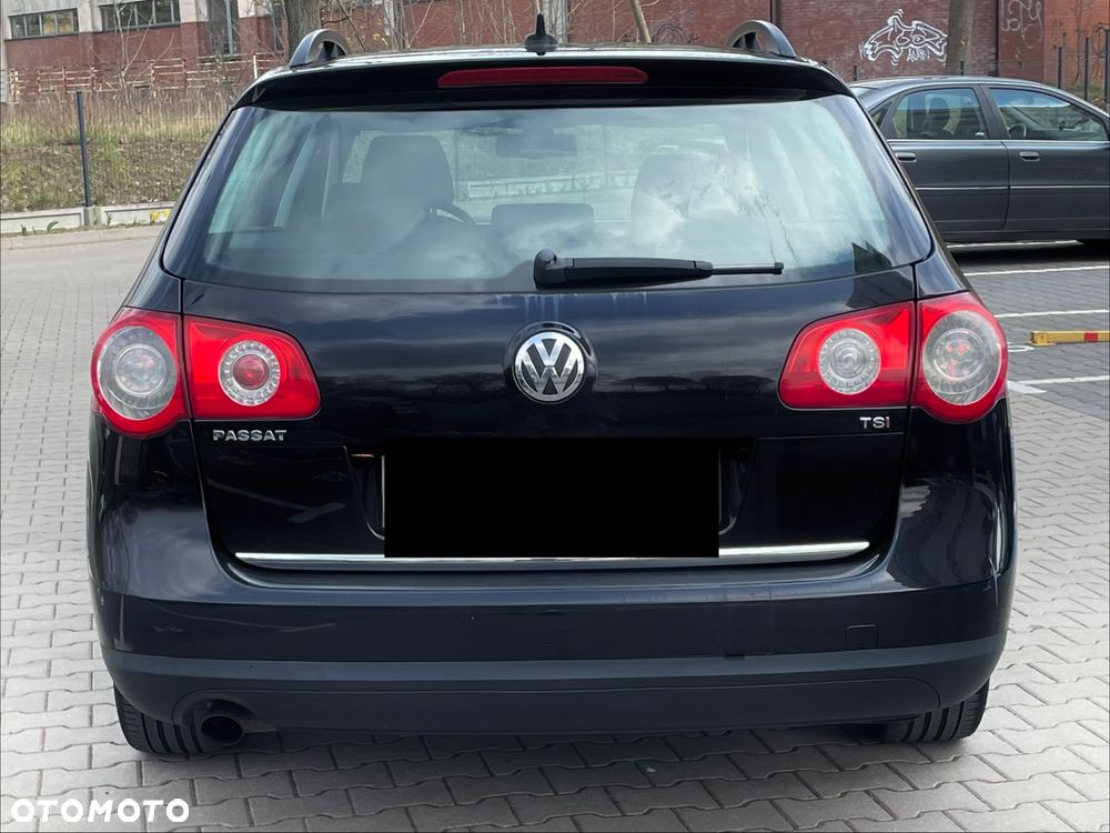 Volkswagen Passat - 7