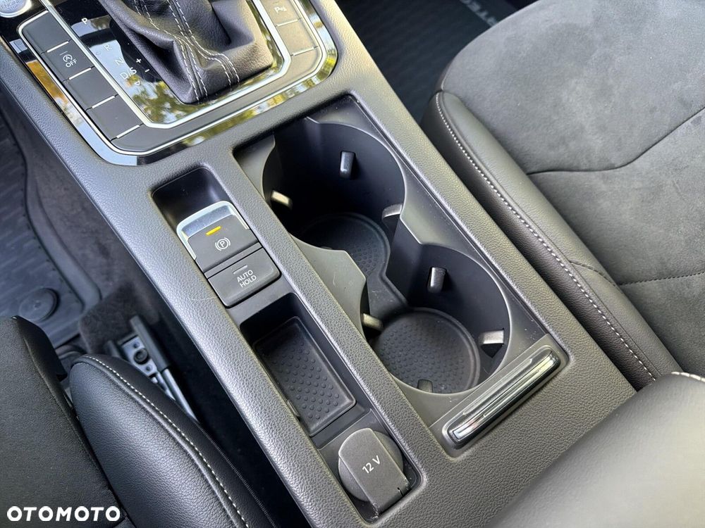 Volkswagen Arteon 2.0 TSI R-Line DSG - 32