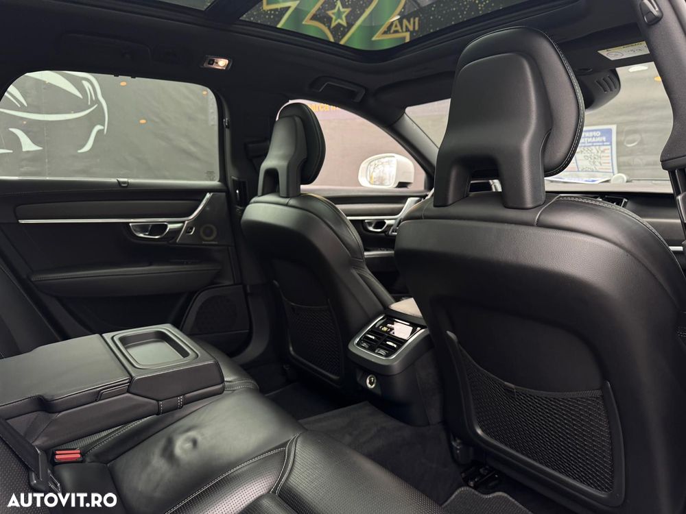 Volvo V90 D5 AWD - 25