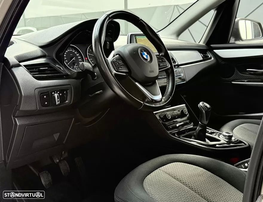 BMW 216 Active Tourer d Advantage - 23
