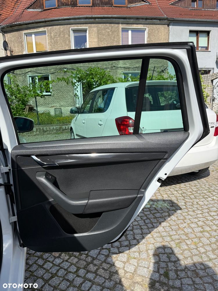 Skoda Octavia 2.0 TDI (Green tec) RS - 22