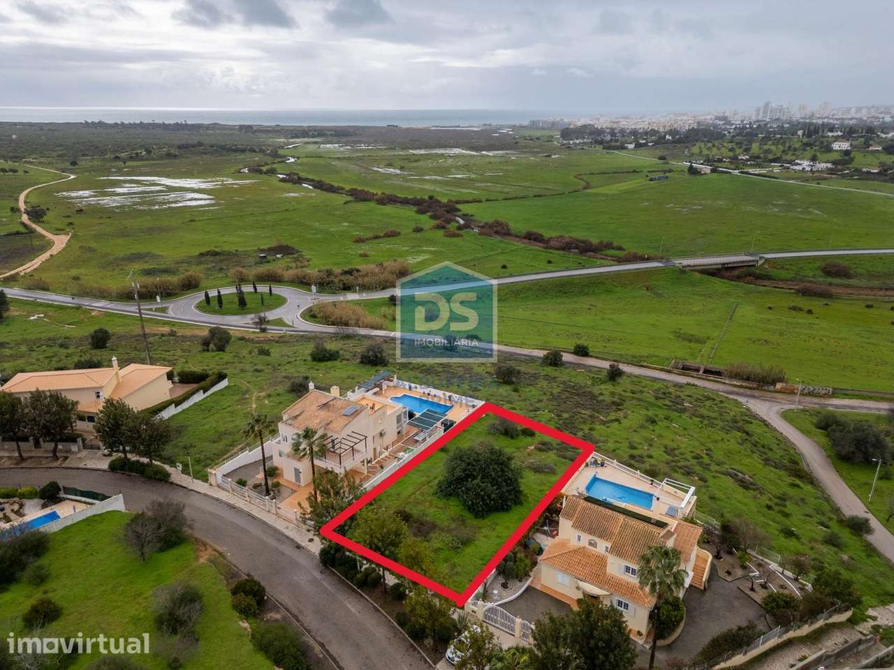 Terreno Urbano T3 Venda em Alcantarilha e Pêra,Silves - Grande imagem: 2/16