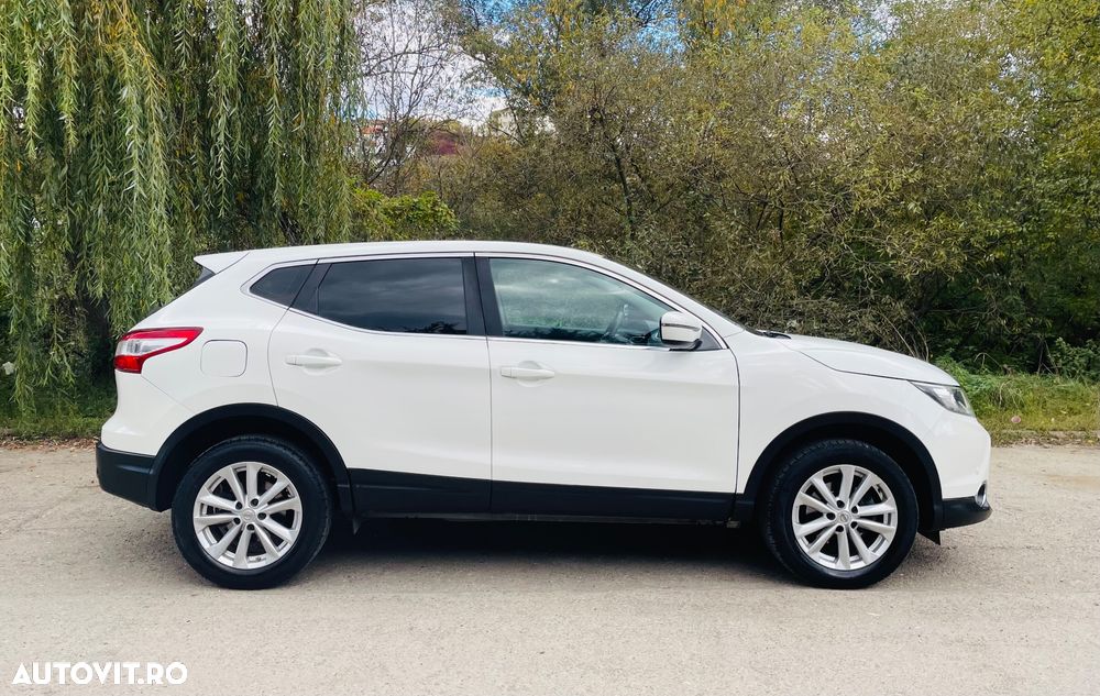 Nissan Qashqai 1.2 DIG-T TEKNA - 16