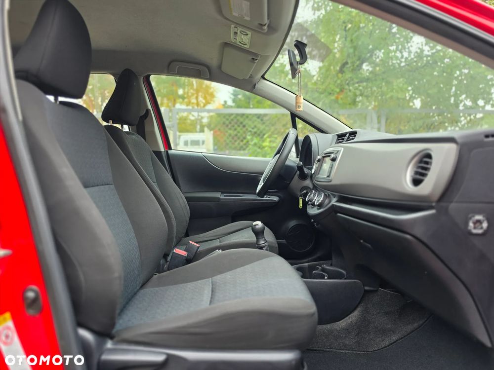 Toyota Yaris - 23