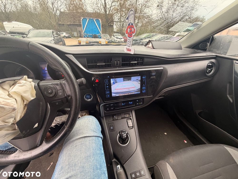 Toyota Auris - 23