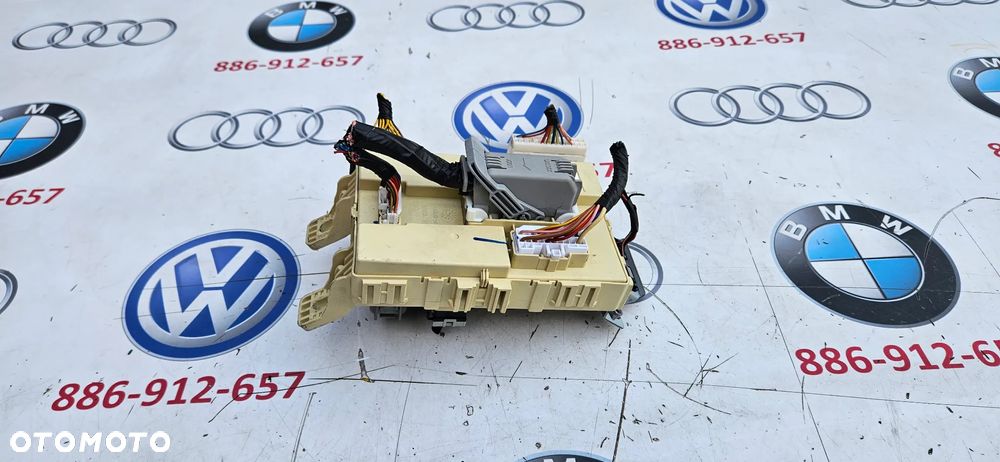 Kia Picanto II 2 2011- Skrzynka bezpieczników BCM Moduł BSI z przewodami Kostki Kable  91950-1Y555 Wersja 5 drzwi Europa - 4