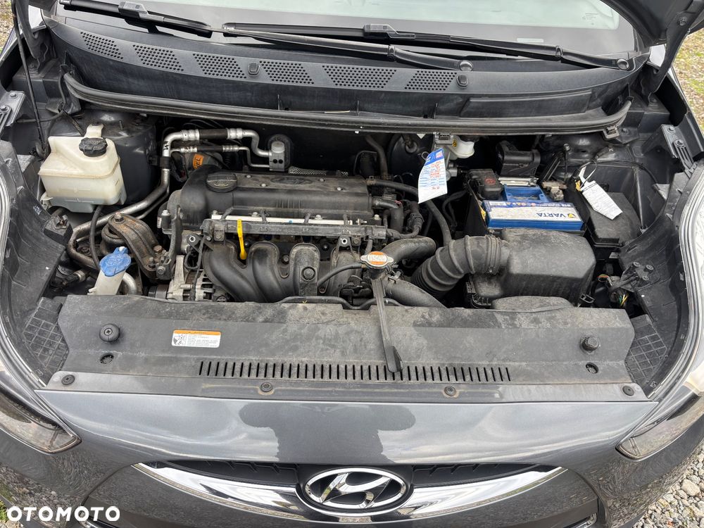 Hyundai ix20 1.4 blue Comfort - 12