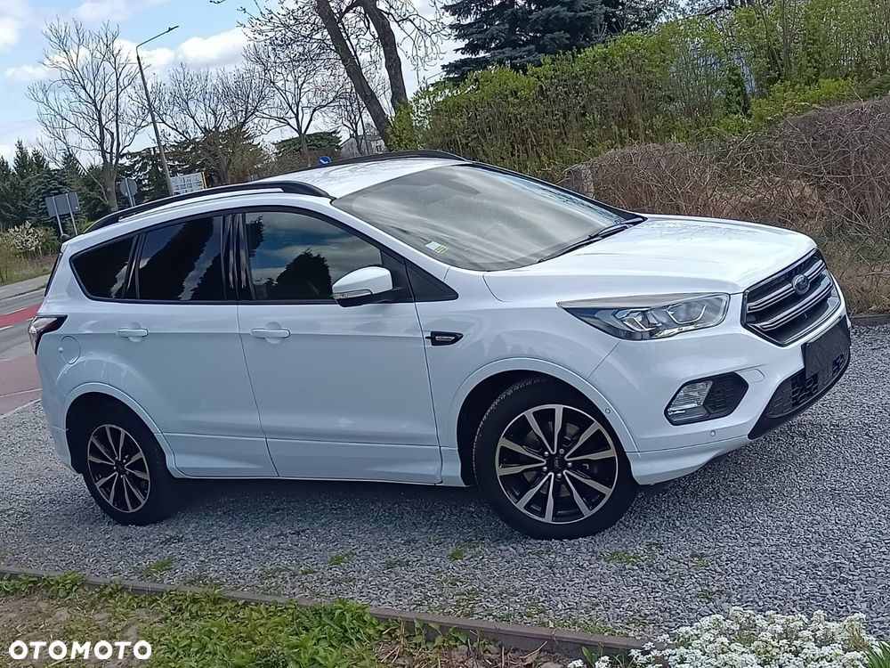 Ford Kuga 2.0 TDCi 4x2 ST-Line - 5