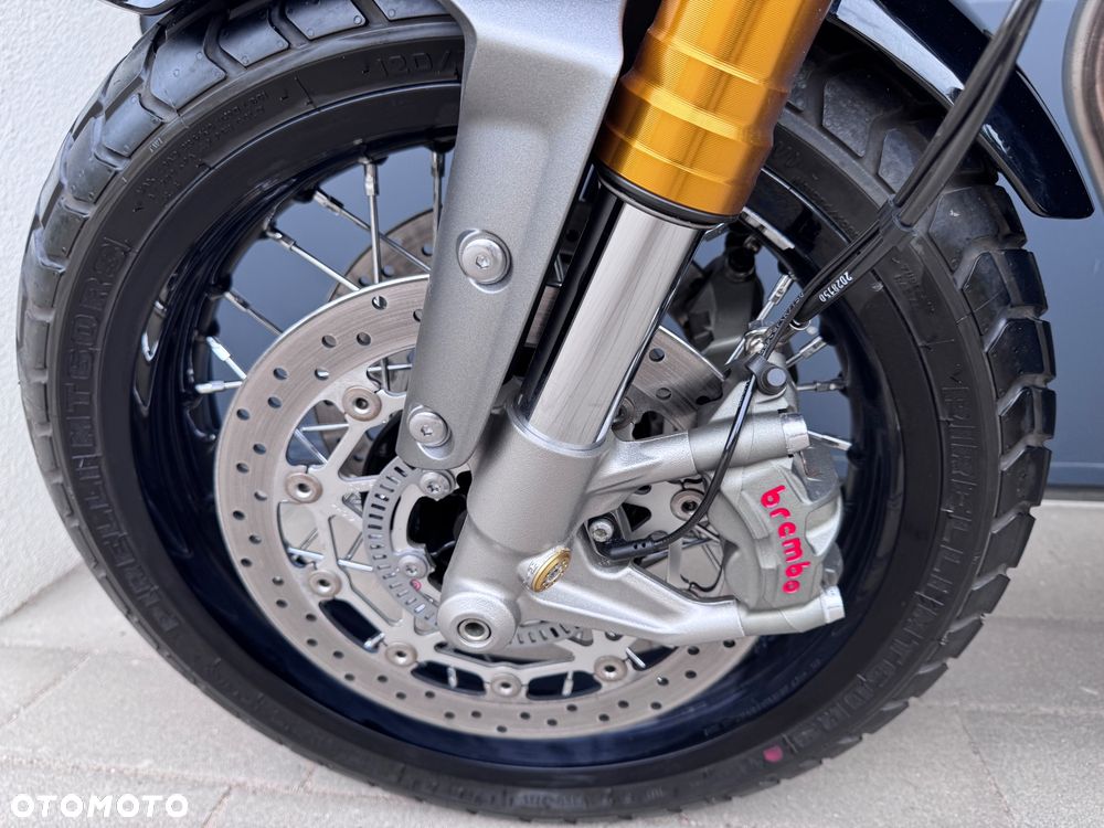 Triumph Thruxton - 4