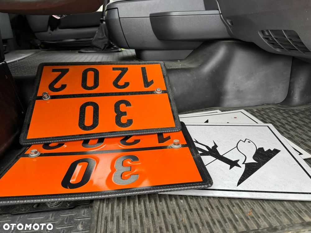 Scania R440 4x2 EURO5 CYSTERNA DO PRZEWOZU PALIWA 14.000L - 21