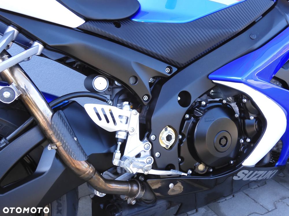 Suzuki GSX-R - 21