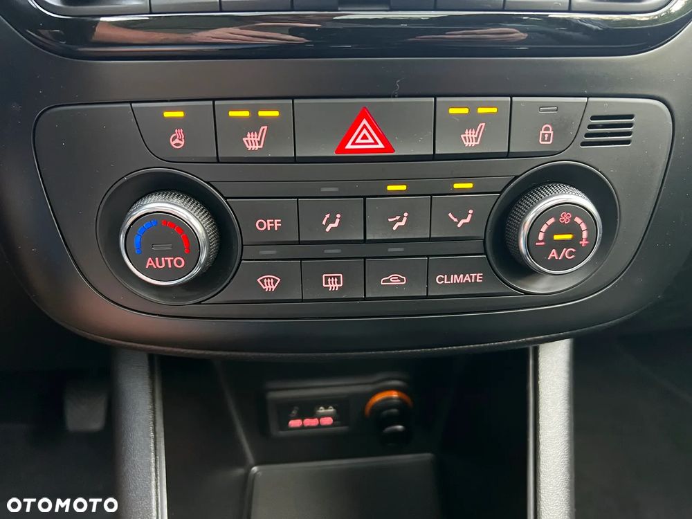 Kia Venga 1.6 CVVT Platinum Edition - 31