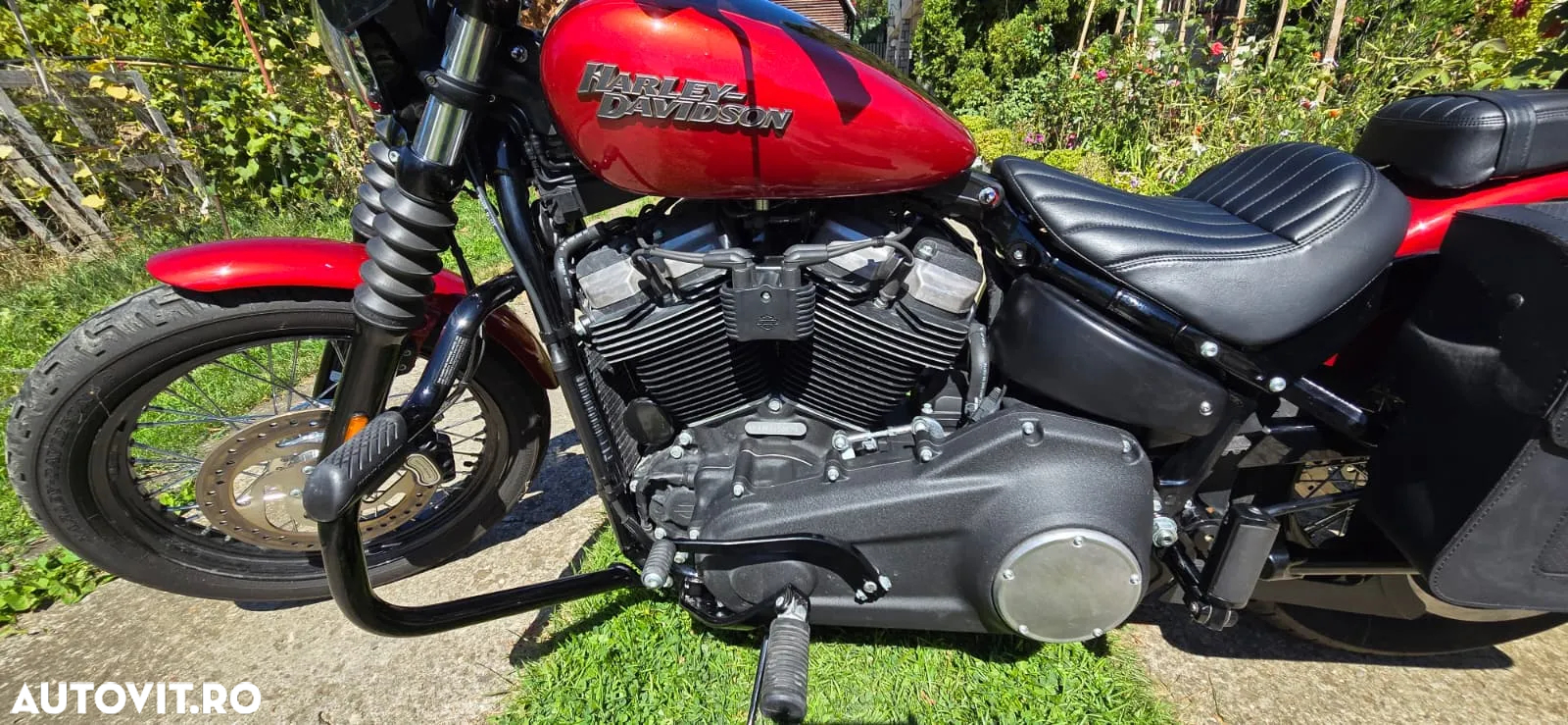 Harley-Davidson Softail Street Bob - 10