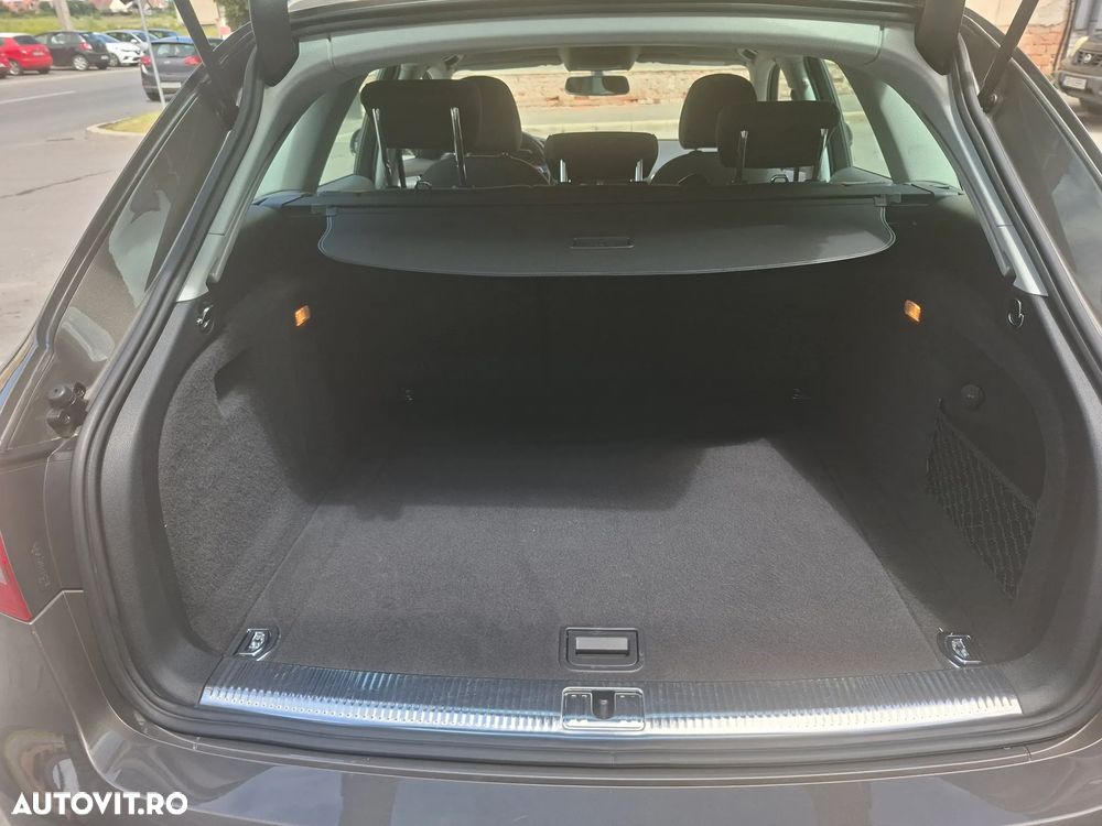 Audi A4 Avant 2.0 TDI quattro - 14