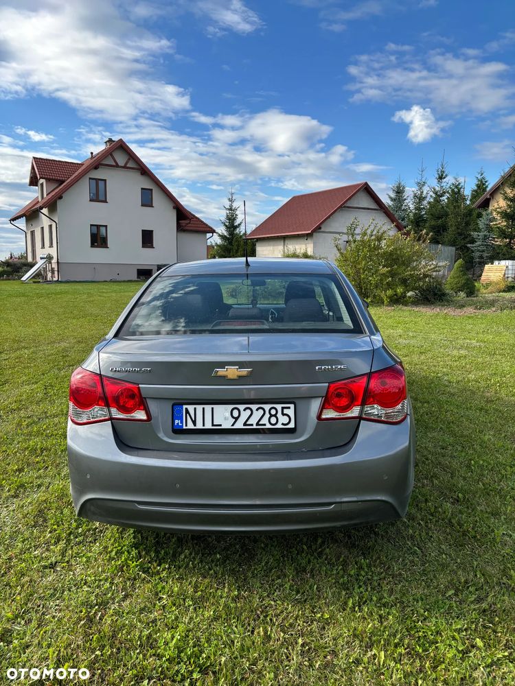 Chevrolet Cruze - 5