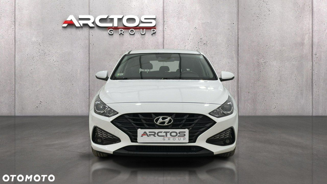 Hyundai i30 1.5 DPI Classic + - 8