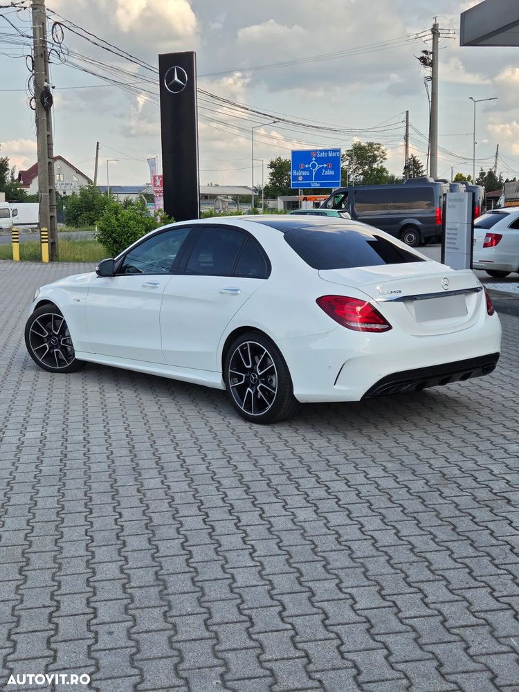 Mercedes-Benz C 43 AMG T-Modell 4Matic 9G-TRONIC - 4