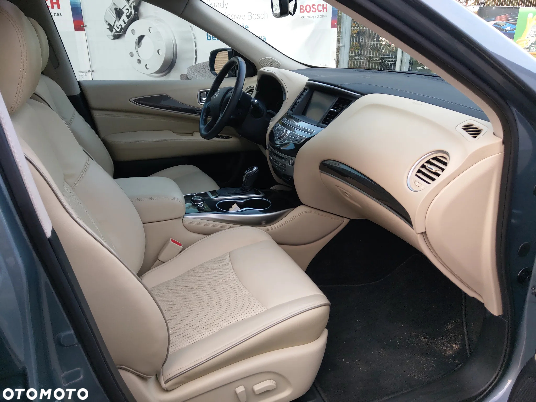 Infiniti QX60 - 18