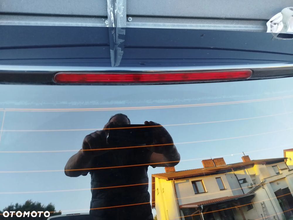 Audi A4 B7 klapa tylna  LZ5A - 4
