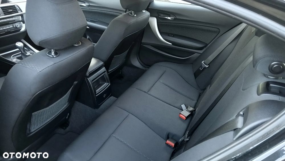 BMW Seria 1 116i Edition Metropolitan - 18