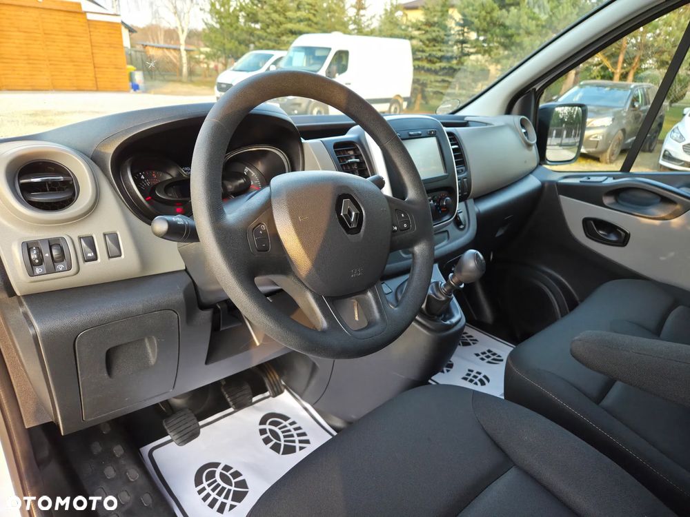 Renault Trafic L2H1 1.6 dCi 125 km  cena 37 800 netto - 19