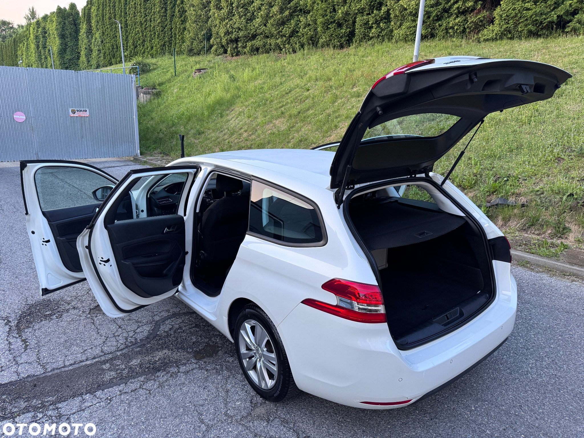 Peugeot 308 130 e-THP Stop & Start Active - 23