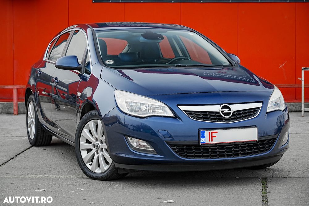 Opel Astra 2.0 CDTI DPF Automatik Cosmo - 17