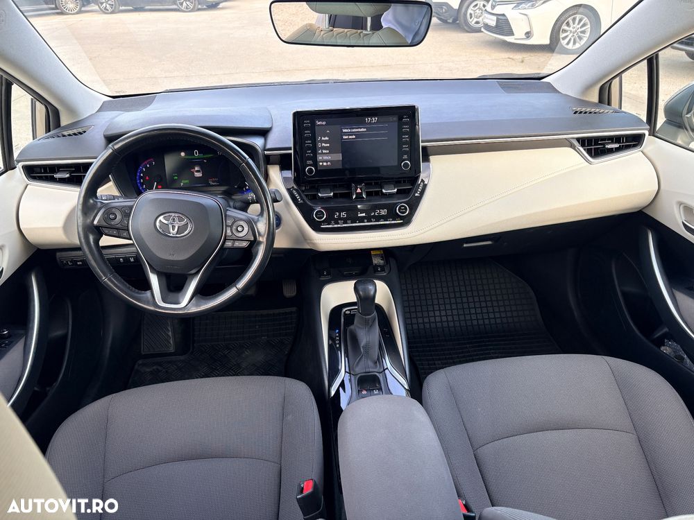 Toyota Corolla 1.8 HEV Business - 21