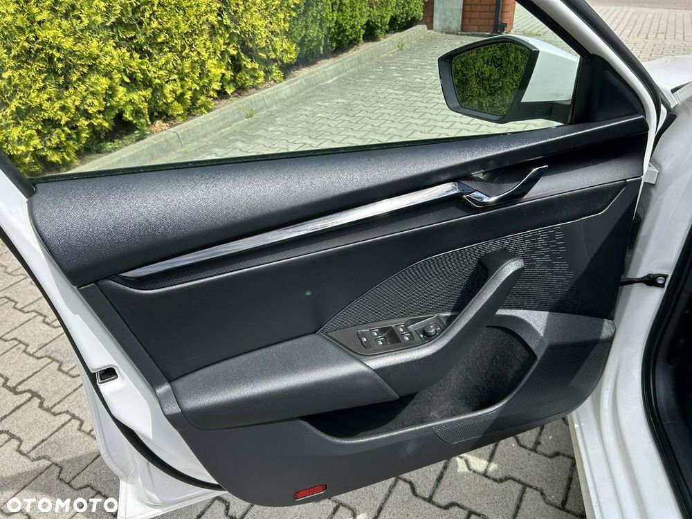 Skoda Octavia 1.5 TSI Ambition - 28