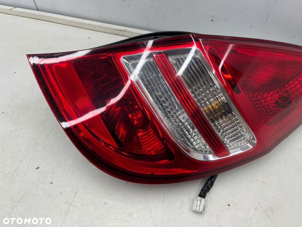 Lampa Hyundai i30 I FD 07-12r. HB 5Drzwi PRAWA tylna oryginalna prawy tył BEZ USZKODZEŃ 92402-2r0 - 4