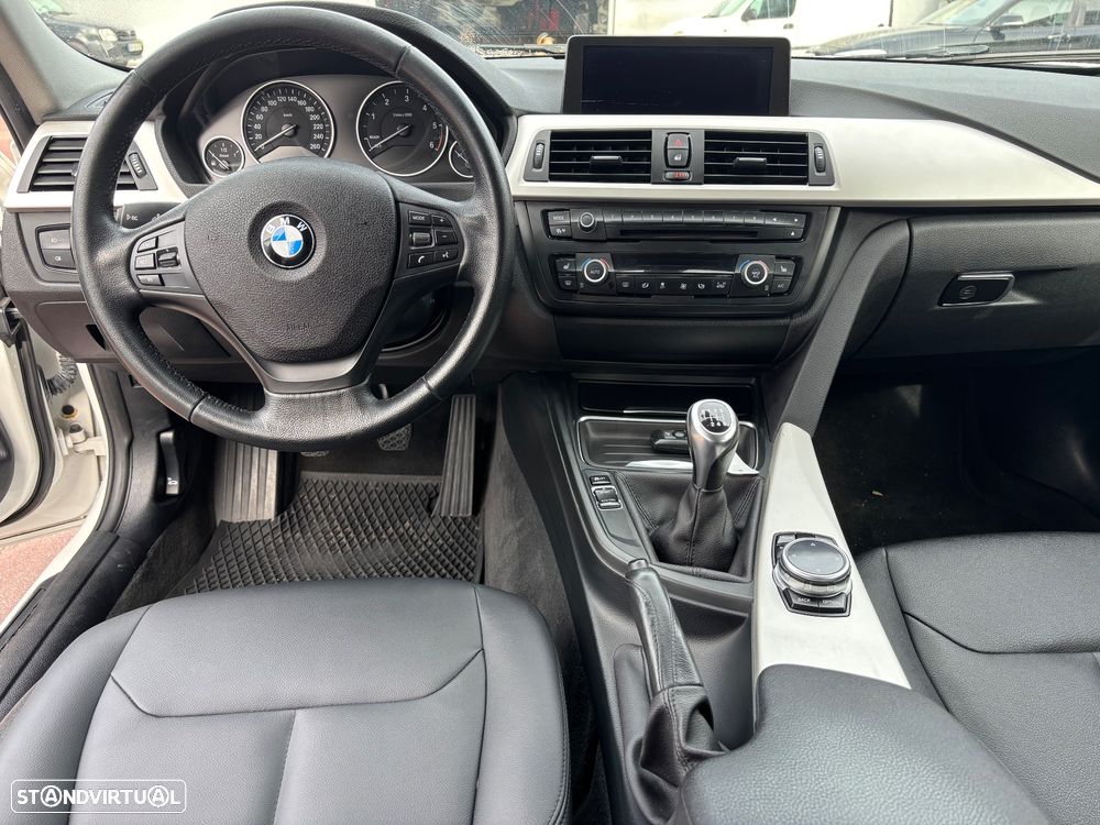 BMW 318 d Modern Line - 8