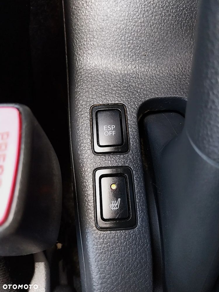 Suzuki SX4 1.6 Premium - 23