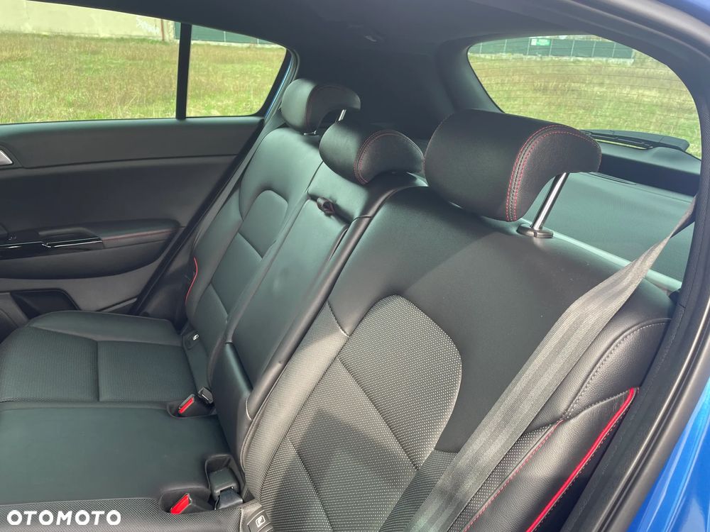 Kia Sportage 1.6 CRDI AWD Eco-Dynamics+ (48V M-H) DCT GT LINE - 11