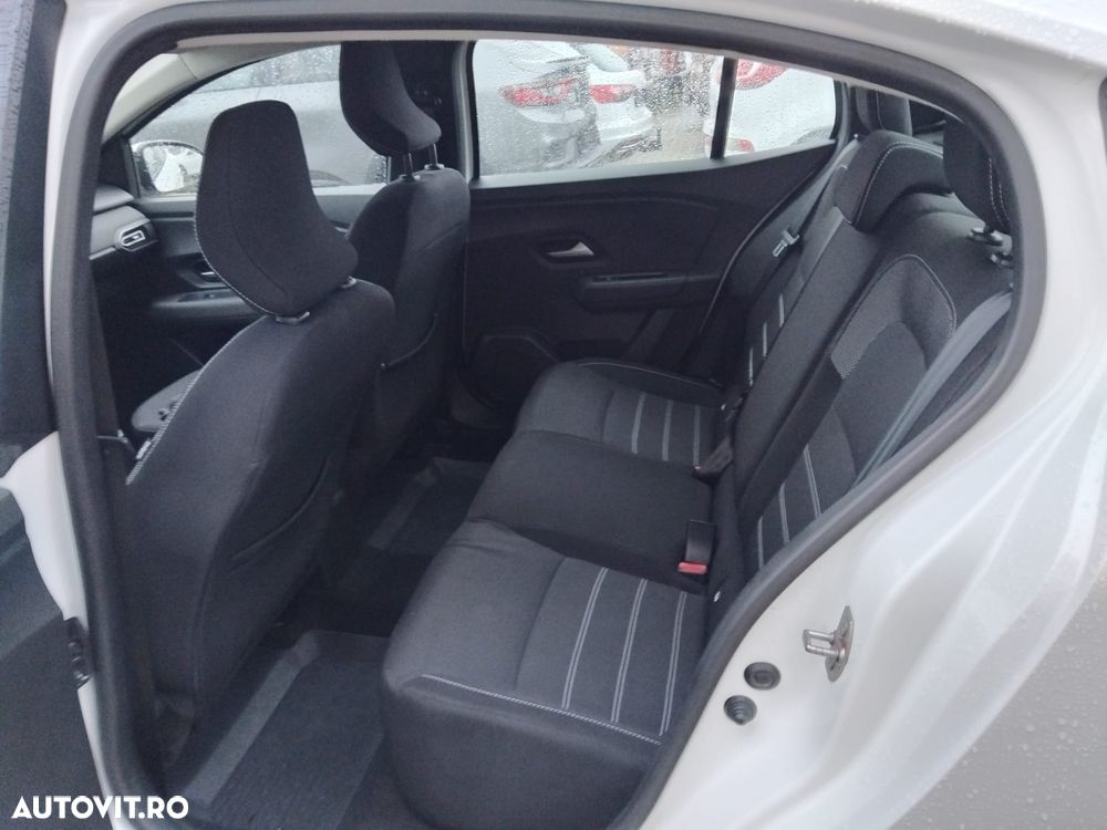 Dacia Logan TCe 90 MT6 Journey - 11