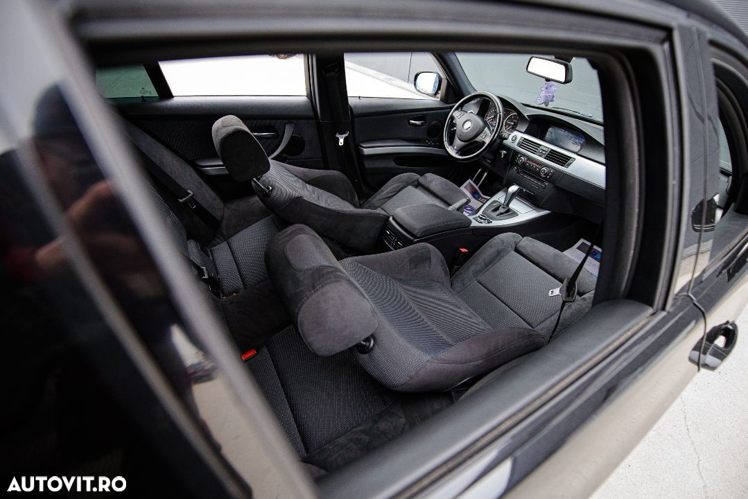 BMW Seria 3 320d Touring xDrive Sport-Aut. - 10