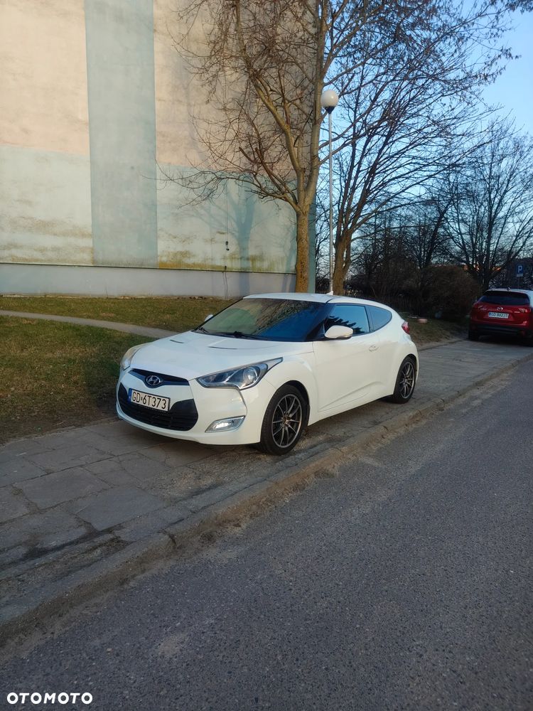 Hyundai Veloster 1.6 Style - 3