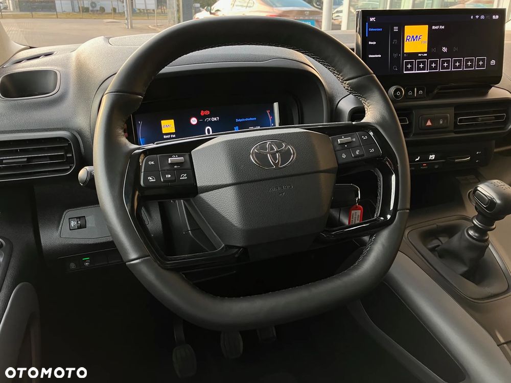 Toyota Proace City Verso Long 1.5 D-4D Family - 23