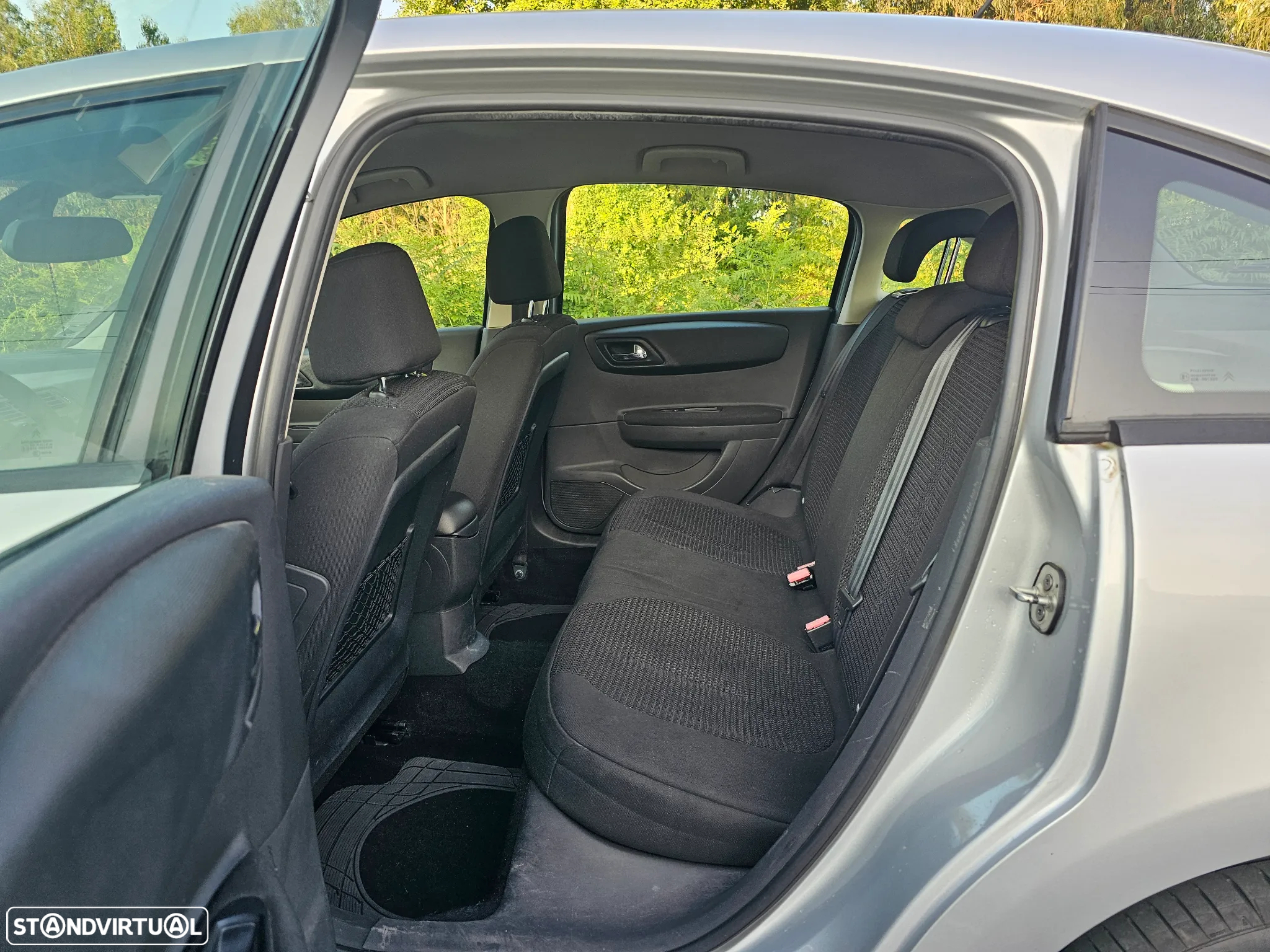 Citroën C4 1.6 HDi Attraction - 14